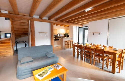 Albaret-le-Comtal House | Gîte de France 6/10 people at La Ferme Lionnet