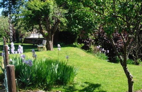Sainte-Fortunade Apartment | Gîte de France à Sainte Fortunade 2 épis - Gîte de France 5 personnes MAE-6454