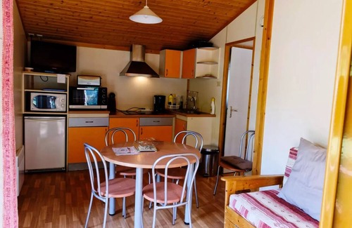 Laval-sur-Luzege Villa | Gîte de France Chalet - Gîte de France 4 people
