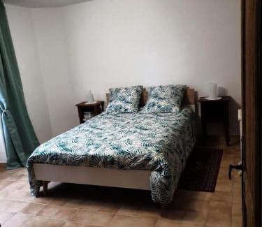 Chaumeil Apartment | Gîte de France Des alpagas 2 épis - Gîte de France 6 personnes MAE-9784