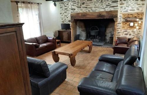 Saint-Jal Apartment | Gîte de France Gîte des papous 4 épis - Gîte de France 10 personnes MAE-9494