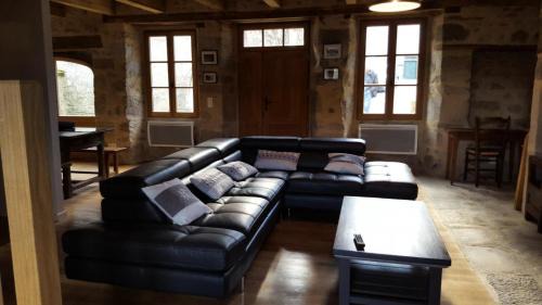 Saint-Angel Apartment | Gîte de France Maison raymond 3 épis - Gîte de France 12 personnes MAE-9804