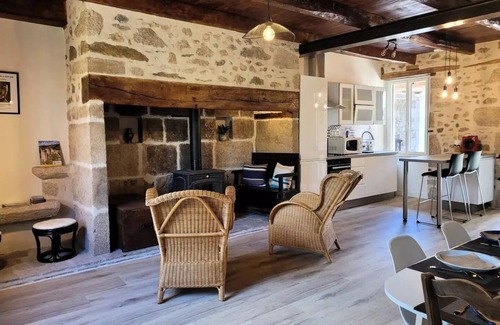 Argentat Villa | Gîte de France The great outdoors of paradise 3 ears - Gîte de France 9 people