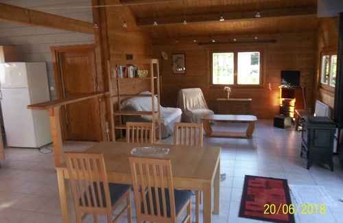 Chatillon-sur-Broue House | Gîte de l'étanchée