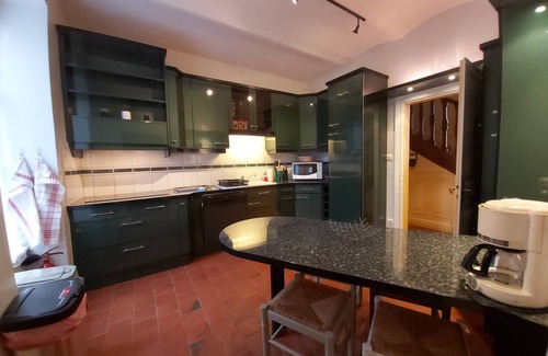 Verneuil House | Gîte de L'andarge 10 Personnes, se Retrouver en Famille ou Entre Amis