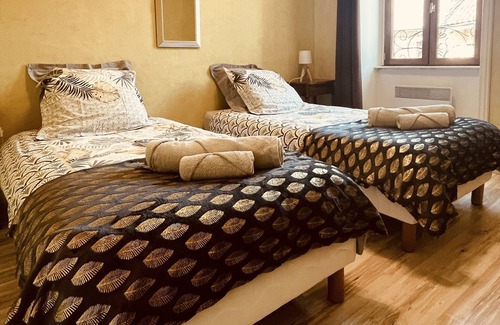 Burzet House | Gîte de la Cigale Burzet