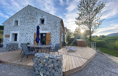 L'Epine House | Gîte de la Coopérative à L'Epine - 4/6pers - Wifi Terrasse Confort