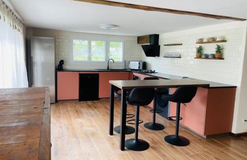 La Celle-sous-Gouzon House | Gîte de la Prairie de Thalamy 4 pers