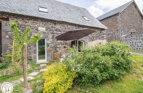 Olby House | Gîte de la Sioule - Olby