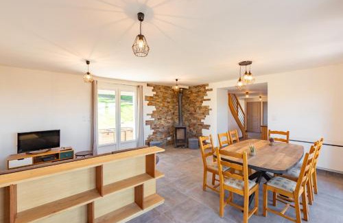 Lunac House | Gîte de Lucie - Climatisé avec jardin de 800 m²