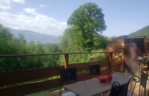 Escaro Cottage | Gîte de Montagne, Chauffé au Bois Dans un Cadre Naturel Exeptionnel