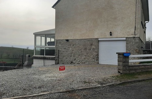 Trizac House | Gîte de Saint-Beauzire