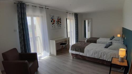 Othis Apartment | Gîte de St Ladre "L'Atelier", proche Parc des Expos Villepinte NEUF