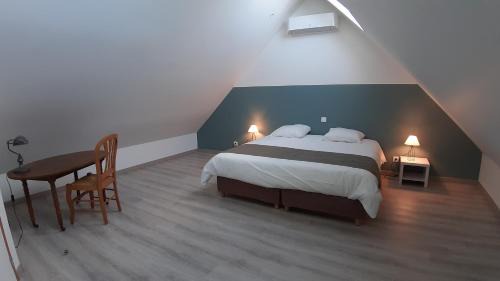Othis Apartment | Gîte de St Ladre "L'Atelier", proche Parc des Expos Villepinte NEUF