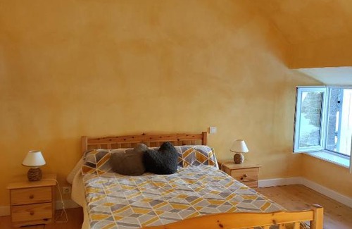 Pierrefort House | Gîte des aubracs