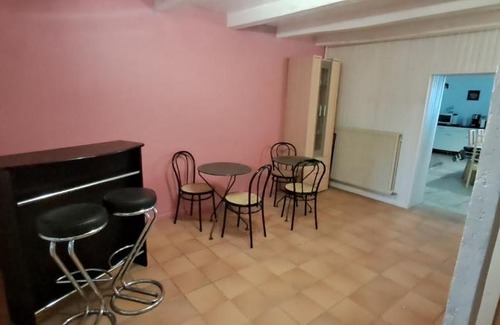 Lignieres-sur-Aire House | Gîte des jardins