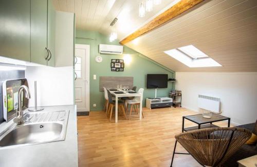 Meussia House | Gîte des lacs