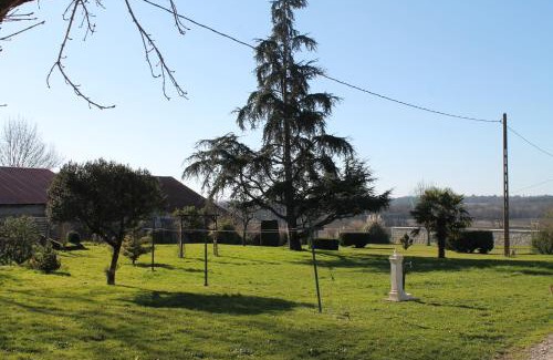 Allas-Bocage House | Gîte du Château