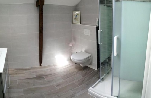 Saint-Laurent-sur-Oust Apartment | Gîte du courtil aux fées