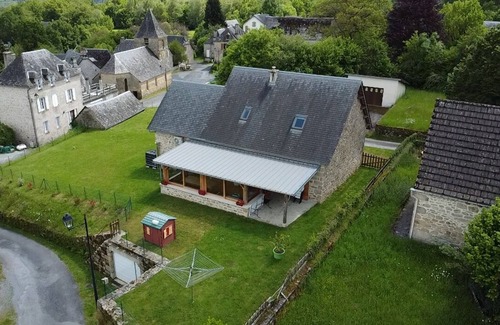 Marcillac-la-Croisille House | Gîte du Busatier Gorges de la Dordogne