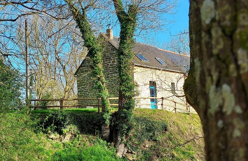 Corseul House | Gîte du Pont-levis du Château de Montafilan