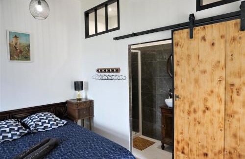 Saint-Cirq-Lapopie Apartment | gîte du tourneur studio au cœur de saint cirq