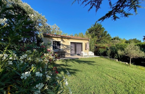Loriol-du-Comtat House | Gîte en Provence Proche Mont Ventoux et à 2 pas des Commerces