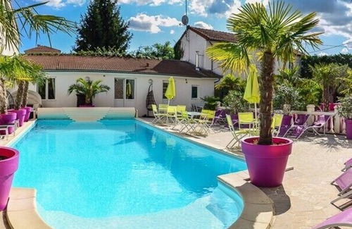 Vitry-le-Francois Cottage | Gîte-Ensuite with Bath-Orchidée