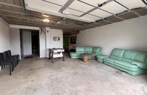 Saint-Christo-en-Jarez House | Gîte familial tout confort avec jardin, salle de jeux, garage et terrasse, près de Saint-Étienne - FR-1-496-204