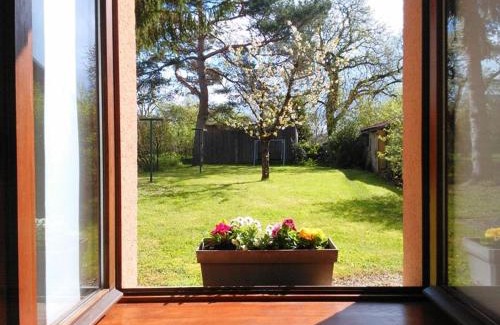 Rosnay House | Gîte familial au cœur du parc de La Brenne avec étang privé, cheminée, Wi-Fi et animaux acceptés - FR-1-591-377