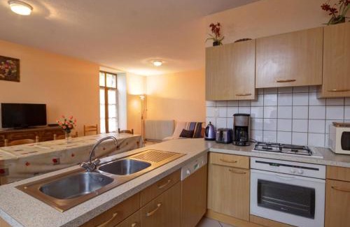 La Chambonie House | Gîte familial avec jardin clos, idéal pour randonnées et escapades nature, animaux acceptés - FR-1-496-196