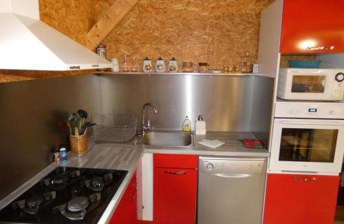 Vernusse House | Gîte familial avec piscine chauffée, sauna et activités sur domaine de 15 hectares - FR-1-489-357