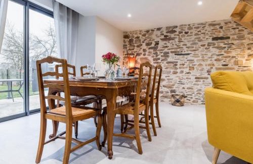 Nort-sur-Erdre House | Gîte familial rénové près du Canal de Nantes avec jardin, terrasse, wifi et chambres mansardées - FR-1-306-1263