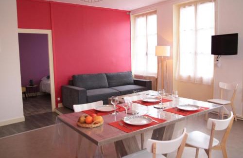Sarge-sur-Braye House | Gîte familial spacieux, idéal pour nature et randonnées - 3 chambres, jardin clos, équipement complet - FR-1-491-385