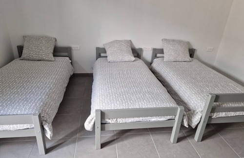 Le Cloitre-Saint-Thegonnec Hotel | Gîte d'étape du Cragou - OSTAL