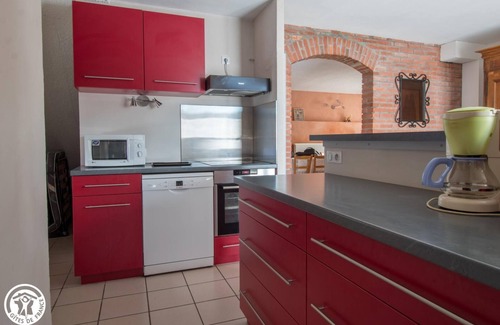 Saint-Bonnet-pres-Orcival House | Gîte des Milans - Saint-bonnet-pres-orcival