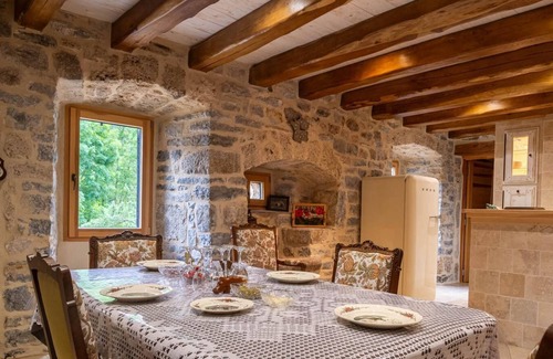 Saint-Etienne-du-Valdonnez House | Gîte des Grands-Parents 4/6 persons