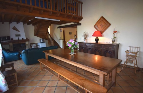Saint-Martin-de-Beauville House | Gîte grande capacité avec piscine privée - Sud-Ouest