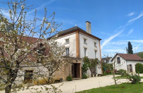 Saint-Martin-d'Auxigny House | Gîte - L'Étang du Platé