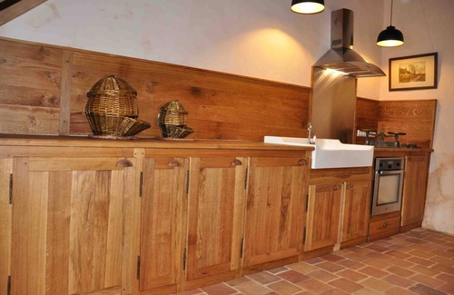 Chalais Cottage | Gîte "L'Anglin" in 160 ha estate with heated swimming pool, Spa-Sauna