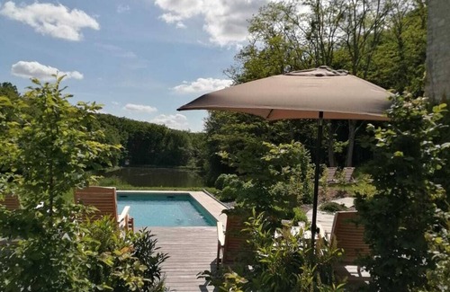Chalais Cottage | Gîte "L'Anglin" in 160 ha estate with heated swimming pool, Spa-Sauna