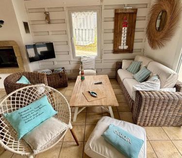 Plouarzel House | Gîte L ' Escale 300 m à pied des plages