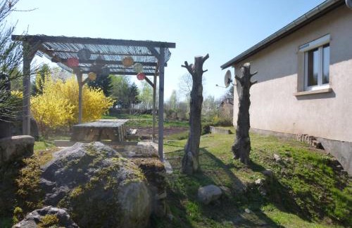 La Lanterne-et-les-Armonts House | Gîte le Haut de la Marche