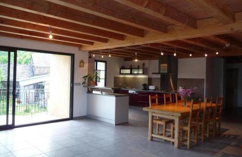Mont Lozere et Goulet House | Gîte L'Hirondelle, 2/4 personnes à Oultet