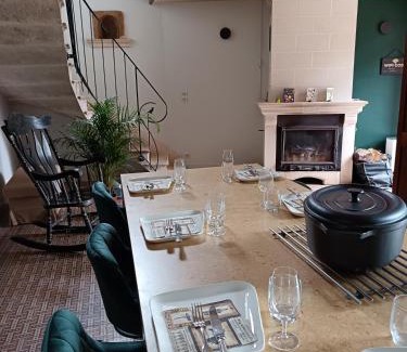 Villiers-Saint-Benoit House | Gîte L'instant Ressource pour rassemblement familial ou entre amis au coeur de la Puisaye Forterre