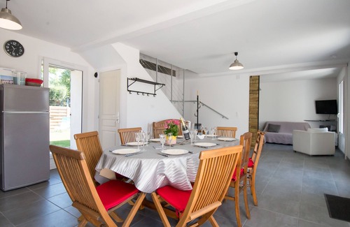 Compertrix House | Gîte La Blanche Longère, furnished holiday home, graded 4*