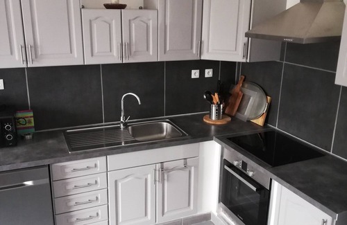 Compertrix House | Gîte La Blanche Longère, furnished holiday home, graded 4*