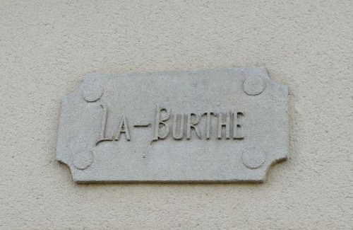 Monprimblanc Apartment | Gîte La Burthe