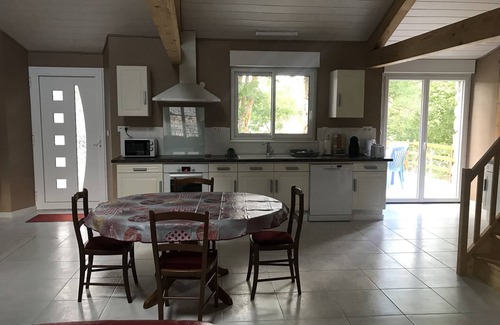 Rocles Other | Gîte la Ferme de Palhères Oubliez vos Soucis Dans ce Logement Spacieux et Serein