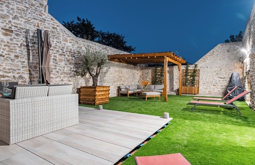 Saint-Jean-de-Beugne House | Gîte la Grange du Moulin in Vendée